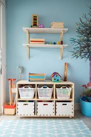 Cama Para Criança De 4 Anos Quarto Com Cama Casinha E Floresta Na Parede Decoracao Quarto De Crianca Quarto De Brinquedo Para Criancas Decoracao De Quarto