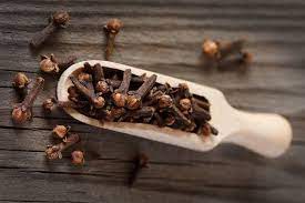 Si possono ricavare dei profumati pomander. Chiodi Di Garofano Proprieta Uso Valori Nutrizionali Cure Naturali It