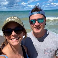 Family is out and I'm stuck home with Covid (again FFS) Mr T keeping me  company