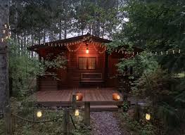 10% off 7 night our two fully equipped deluxe cabin rentals feature 1 bedroom w/ queen bed, private bath, living area w. 30 Cozy Winter Cabins In Wisconsin Paulina On The Road