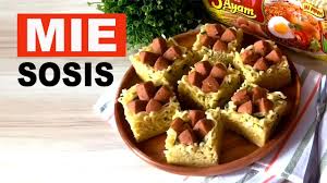 Kreasi bekal praktis dan sehat dari roti tawar. Resep Cara Membuat Mie Sosis Telur Goreng Sosis Lilit Gulung Indomie Kukus Telur Kriuk Untuk Jualan Youtube