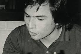 Jun 08, 2021 · joven muere tras caer desde 150 metros en cerro la pirámide de pinto. Chadwick Como Paso De Ser El Primo Al Hombre De Confianza De Pinera La Tercera