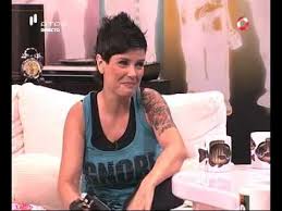 No final, cautela diz que estes últimos programas reservam várias. Beijam Se Solange E Filomena Cautela 5 Para A Meia Noite Youtube