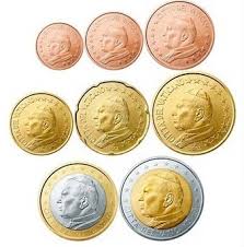 Les pièces de 1 euro comprennent l'image de la casa de la vall, l'un des plus emblématiques bâtiments historiques du pays. Pieces Des 13 Pays De La Zone Euro Les Faces Nationales