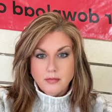 Is anyone selling hot chocolate bombs this year?