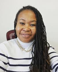 Holly Burson's Instagram, Twitter & Facebook