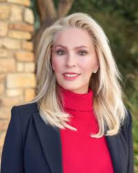 Shirley Spangler's Instagram, Twitter & Facebook