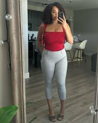 Total beauty queen vibes! 💖