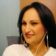 Carol Holguin's Instagram, Twitter & Facebook