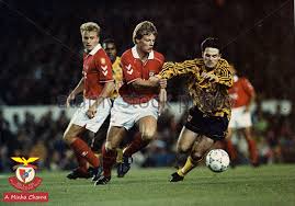 Arsenal played against sl benfica in 2 matches this season. Arsenal Benfica 1991