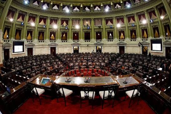La innecesaria ley de inviolabilidad de la propiedad privada: cuando el legislador intenta reinventar la Constitución