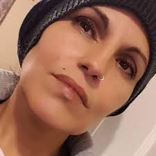 Good morning, friends of #Benidorm. This Tuesday we woke up to cloudy  spells and a temperature of 28°C at 9:00 a.m., which is when I started  taking the photos I'm attaching. Today