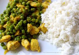 Ideali anche per una cena dell'ultimo minuto, conquisteranno tutti al primo sguardo grazie alla meravigliosa tinta dorata della curcuma. Il Sorriso Vien Mangiando Straccetti Di Pollo Con Piselli Al Pepe Nero E Curcuma