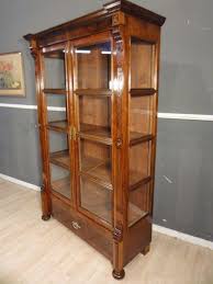 Traumhafte 3 Seiten Grunderzeit Nussbaum Vitrine Um 1900 Antik Leipzig Antike Vitrinen Vitrine Antike