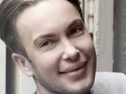 Mort de Quentin Dehar : les étranges messages envoyés par le sosie de Ken  avant son suicide