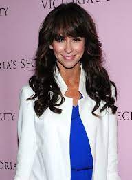 Melinda gordon jeniffer love jennifer love hewitt pics selena how to make hair beautiful actresses wedding hairstyles homecoming hairstyles party hairstyles. Pin On My Style