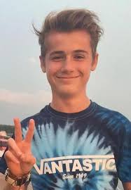 Marathon man Stuart completes three races in five weeks in memory of family  friend who died after brain tumour