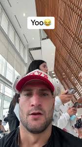 Clinton Farrell's Instagram, Twitter & Facebook