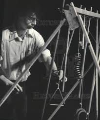 1984 Press Photo James Prinz plays his tubular pipe at University of  Milwaukee