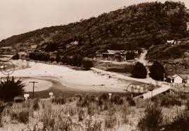 Explore wye river holidays and discover the best time and places to visit. The Great Ocean Road At Wye River Vic C1940s Photos Of The Past