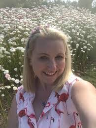 Fauna Bush's Instagram, Twitter & Facebook