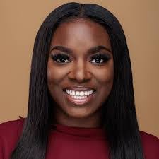 Krystal Mays's Instagram, Twitter & Facebook