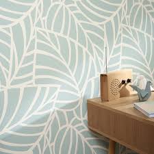 Un Papier Peint Feuillage Tres Reussi Papier Peint Vinyle Papier Peint Papier Peint Fleuri