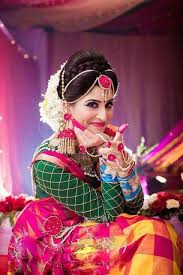 Flower Jewellery Haldi Rasam New Mehndi Designs Fashion Indian Wedding Couple Photography Indian Wedding Photography Couples Bridal Photography Poses