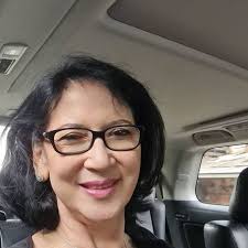 8 Potret Maureen Christy Mantan Istri Gideon Tengker, Ibu Tiri Nagita  Slavina yang Cantik Awet Muda dan Jarang Terekspos