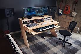 Cuarto T Estudio Instrumentos En Pard Home Studio Desk Home Studio Setup Studio Desk