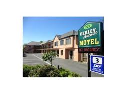 Reviews boss is a constantly updated guide to popular digital information and software products. Self Contained Accommodation In Christchurch