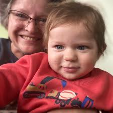 What are some recommendations for snow removal and lawncare services in the  Spring Bay, Metamora, Germantown Hills area?