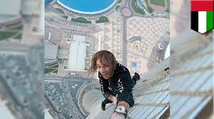 Alain robert has become famous as the french spiderman for his exploits in scaling massive buildings, including the eiffel tower and the empire state building. French Spiderman Climbs Skyscraper Extreme Urban Climber Alain Robert Scales Dubai S Cayan Tower Youtube