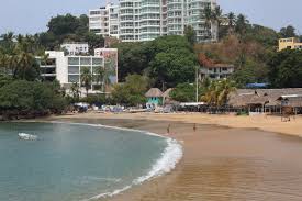 Temperatura, lluvia, clima dominante, cuándo ir. Desiertas Playas De Caleta Y Caletilla En Acapulco Estados La Jornada