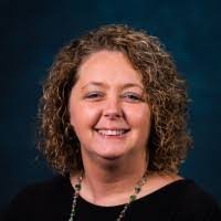 Leslie Sutton's Instagram, Twitter & Facebook