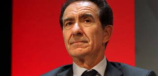 Peter Schoenfeld, poil à gratter de Vincent Bolloré