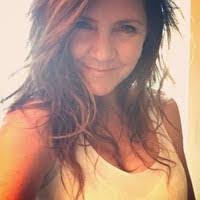 Amanda Cron's Instagram, Twitter & Facebook