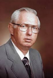 Dillan Wells's Instagram, Twitter & Facebook