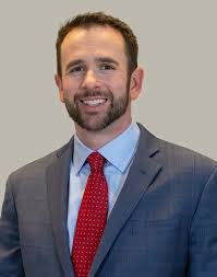 Kim Schram's Instagram, Twitter & Facebook