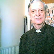 Berlin at War: Moorhouse, Roger: 9780465005338: Amazon.com: Books