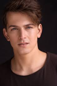 Aidan Howard's Instagram, Twitter & Facebook