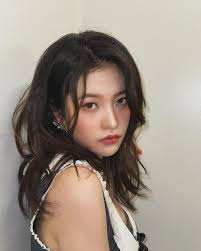 Do you like your bias's current hairstyle?