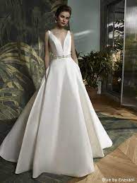 Maybe you would like to learn more about one of these? Brautmode Trend Puristische Brautkleider Weddix