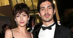 Úrsula corberó está pasando la cuarentena por el coronavirus junto a chino darín en buenos aires y ha querido publicar una imagen de su chico bailando en calzoncillos. El Chino Darin Y Ursula Corbero Vacaciones Hot En Bariloche