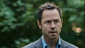 Photo Sneaky Pete : C'est quoi cette série méconnue qui s'est glissée dans ...