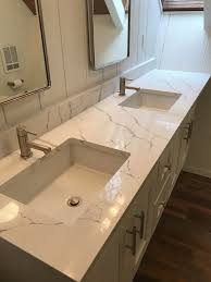 gorgeous calacatta laza quartz counters