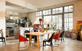 Perfect for restaurants, offices and lecture halls. Joe Dining Chair Sled Base Vincent Sheppard