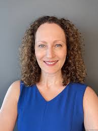 Jennifer Abele's Instagram, Twitter & Facebook