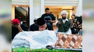 He has won multiple anugerah industri muzik awards (malaysian equivalent to grammy awards). Isteri Opick Meninggal Dunia Munsyeed