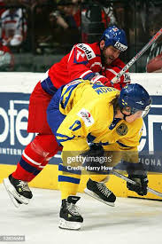 125 Jonathan Hedstrom Photos & High Res Pictures